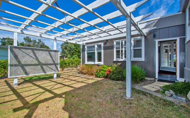 Restaway - Mangawhai Holiday Home
