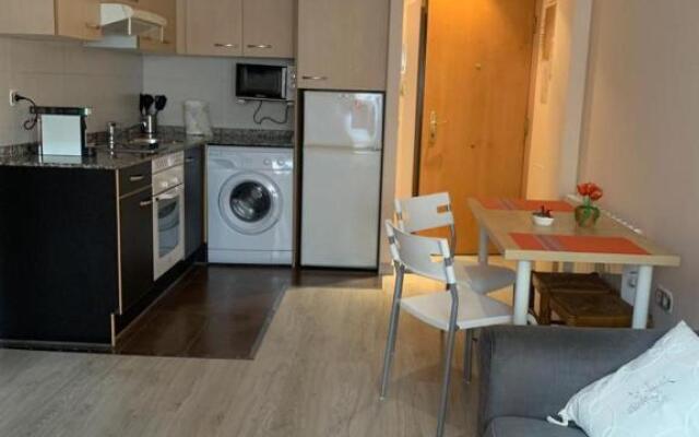 Apartamento Mota Los Prados-PARKING-WIFI GRATIS