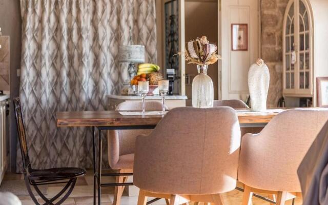 Apartments Škoda I, Škoda II