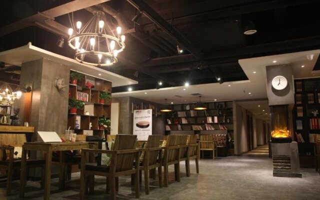 James Joyce Coffetel YanAn Baota