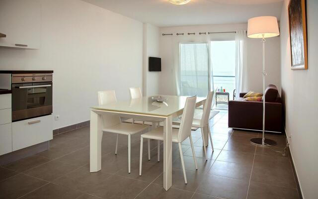 Res. Villa Tyrrenia, Macinaggio/rogliano, Apartment With bay View