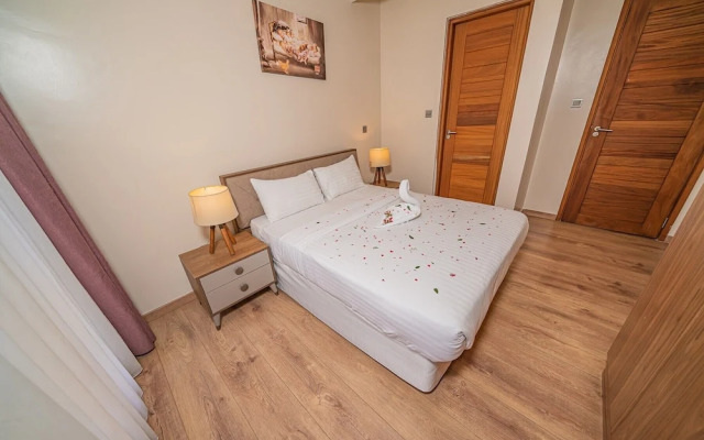 Lux Suites 37 on Kikambala Apartments