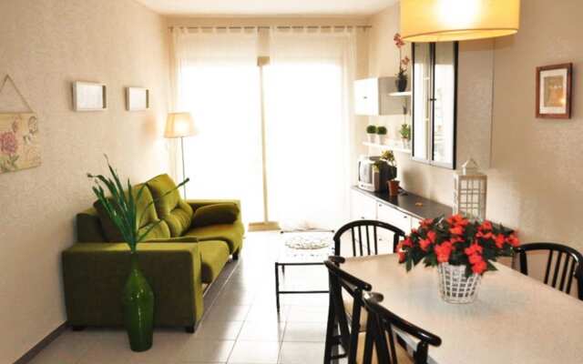 Apartamento Vista a la Piscina Para 6 Personas en Cambrils