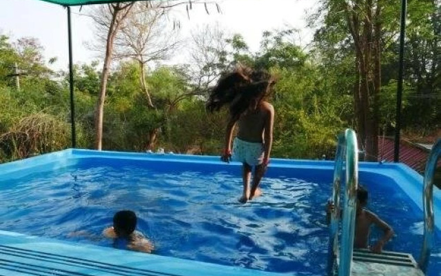 Double Dutch Resort