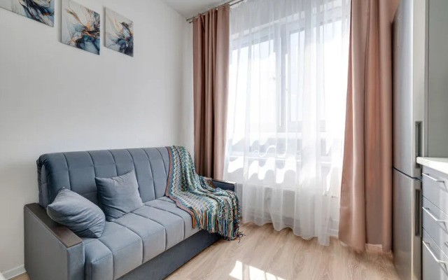 Хэппи Пипл на ул. Героя России Филиппова, д. 10