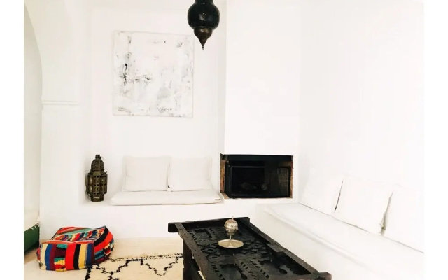 Dar Ka Asilah