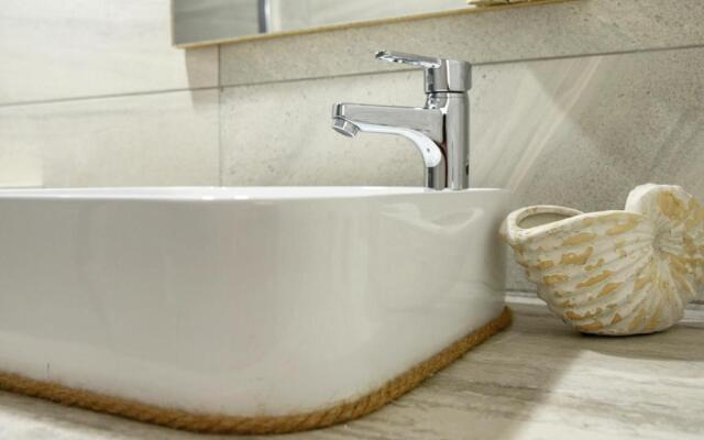 Angelos Boutique Suites