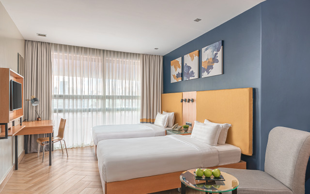 Greenhills Elan Hotel