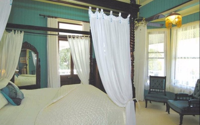 Wiss House Bed and Breakfast – Guest Rooms – Kalbar