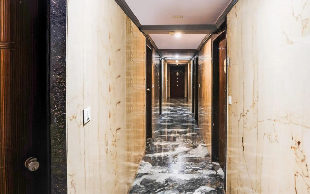 OYO 31911 Hotel Kanchan Palace