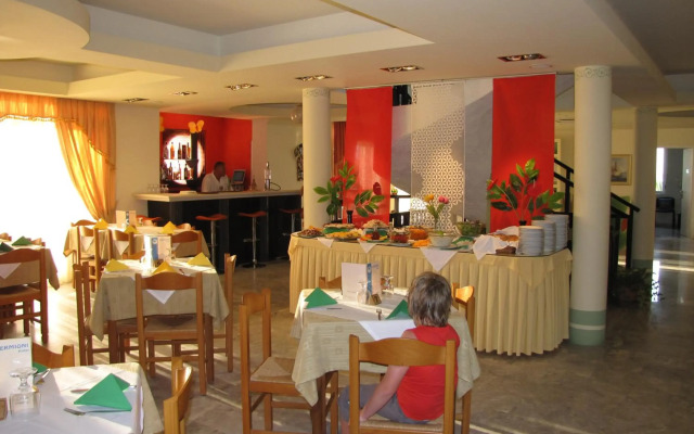 Ermioni Hotel
