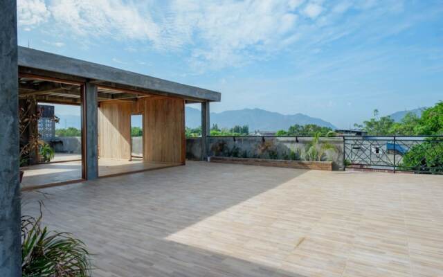 Omar Hotel by Reddoorz