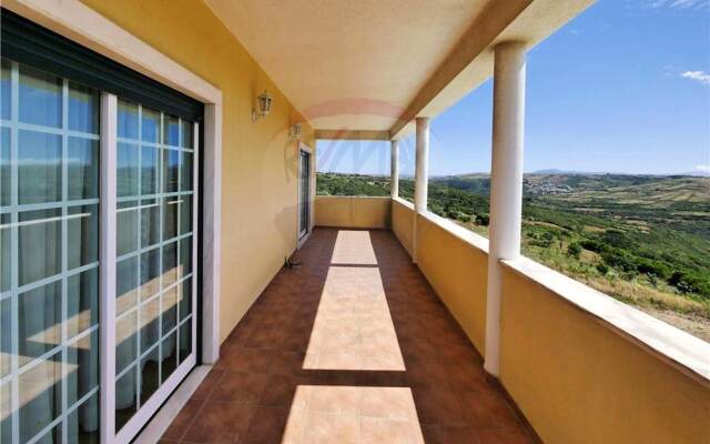 Villa With 3 Bedrooms in Igreja Nova, With Wonderful Mountain View, Pr