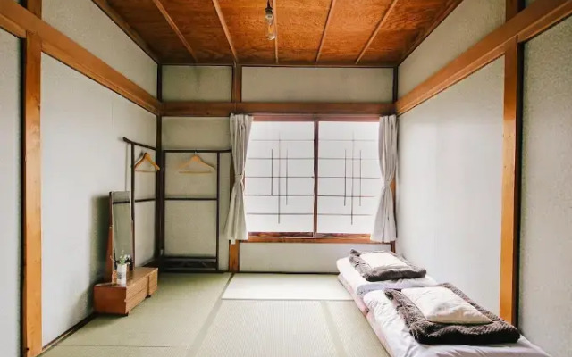 KUSHIRO GUESTHOUSE COOK A DOODLE DOO - Hostel