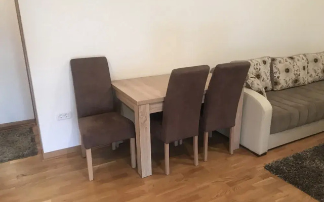 LUX Apartments Podgorica III