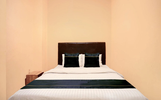 Hotel O near Plaza Millenium formerly Kapten Muslim Residence – Guest Rooms – Medan