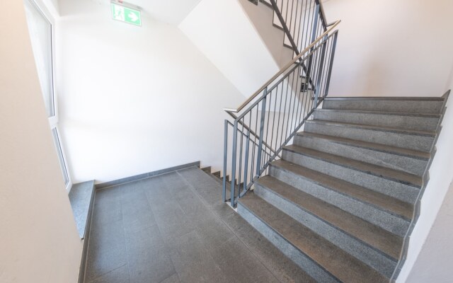 Stäy Apartmenthaus und Monteurzimmer