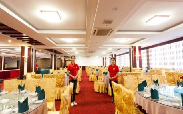 Century Land Hotel