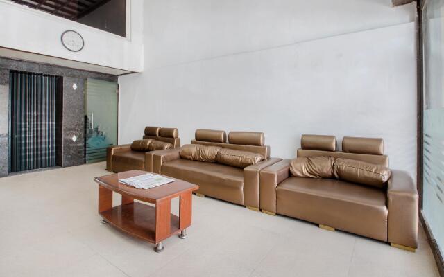 OYO 600 Hotel Skyhy
