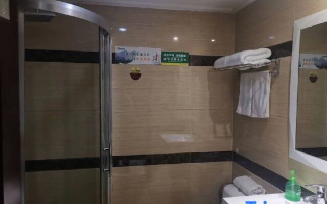 Ru Jiang Hotel