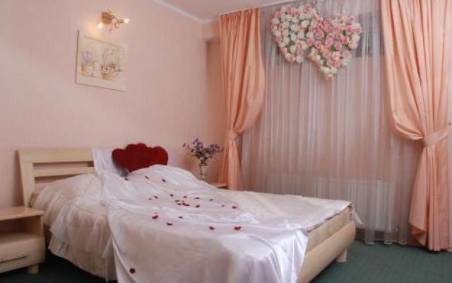 Gostinyi dvor SPL