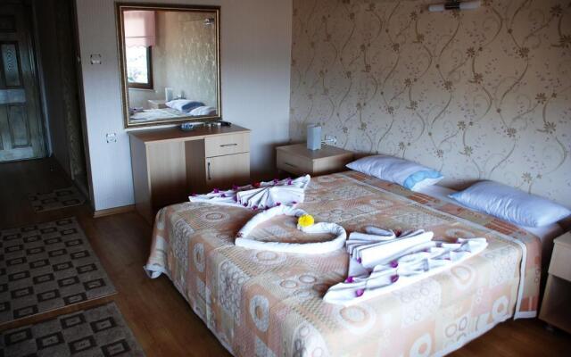 Calamie Hotel