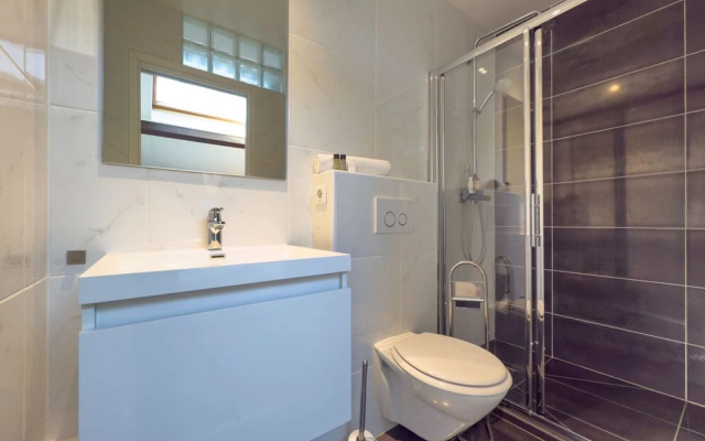 L Eclat in Cannes With 2 Bedrooms and 2 Bathrooms