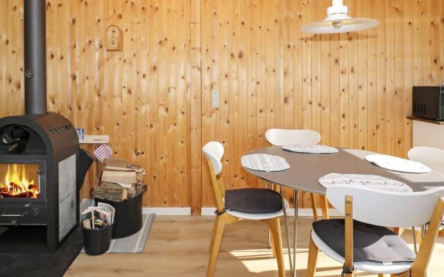 6 Person Holiday Home in Hadsund