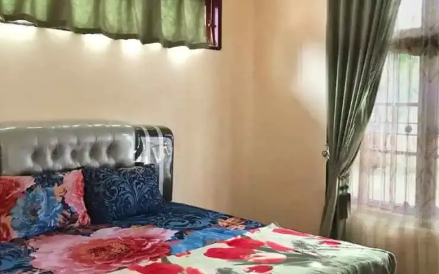 Malin's Home Stay - Three Bedroom