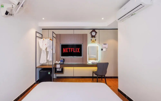 A25 Hotel - 277 Le Thanh Ton
