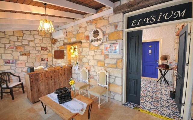 Cesme Elysium Hotel