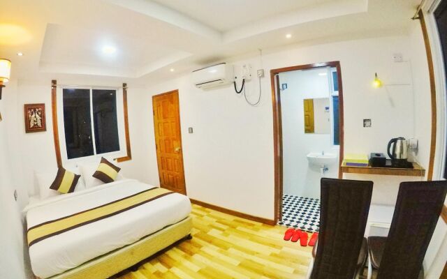 The LODGE Yangon B&B