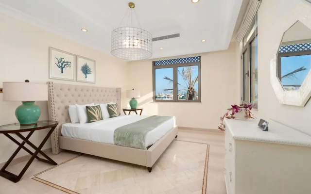 Exclusive Villa w Private Pool Garden Beach