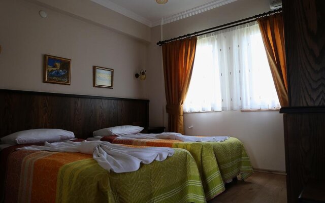 Destina Suit Hotel