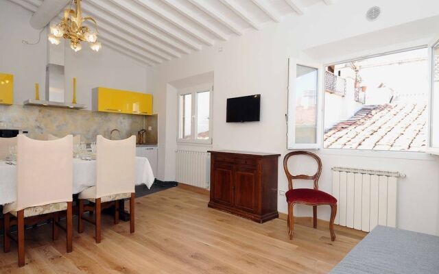 Apartment overlooking the Duomo, it seems to touch it