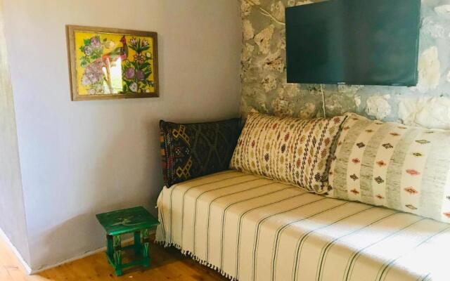 Kale Lodge - Adult Only + 15