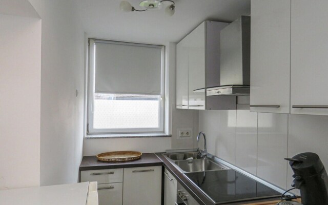 Awesome Apartment in Bonn With 1 Bedrooms and Wifi