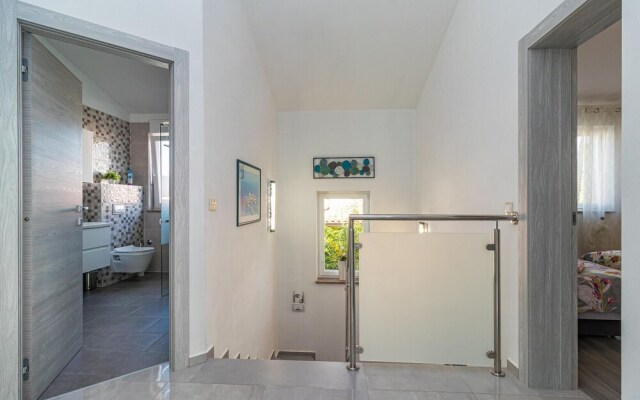 Stunning Home in Pula With 4 Bedrooms and Wifi