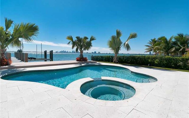 Villa Tesoro