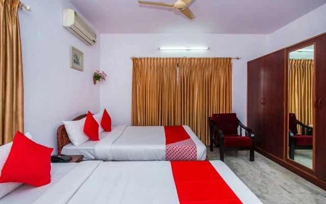 Uv Comforts By OYO Rooms