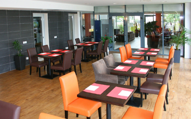 Appart Hotel Odalys City Lyon Bioparc