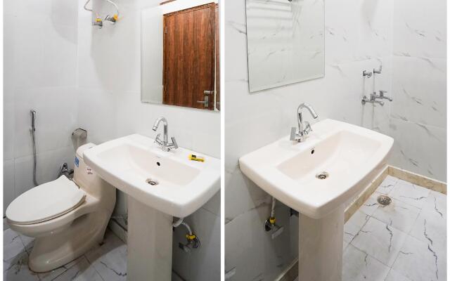 OYO 73333 Hotel Ramji 7 Grand