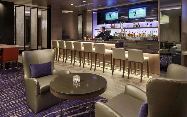 Hilton Long Beach Hotel