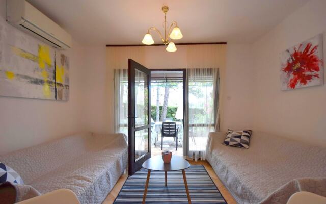 Apartments Ivka-Rozalija near Beach