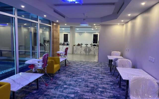 Rooms Hotel