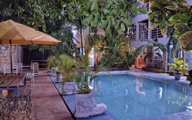 Rock Galana Holiday Apartments