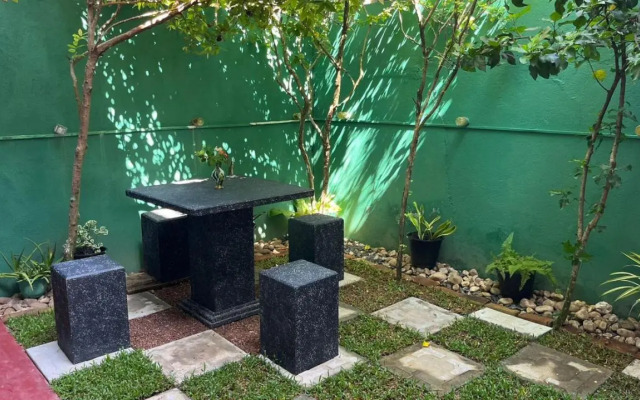 Ocean View Guest House & restaurant
