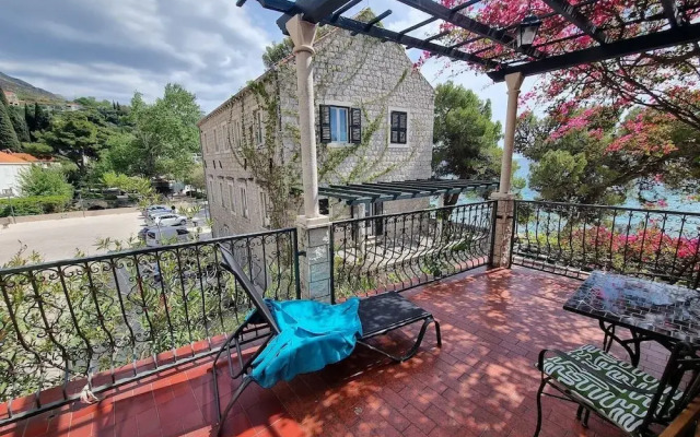 Guesthouse Villa Mlini