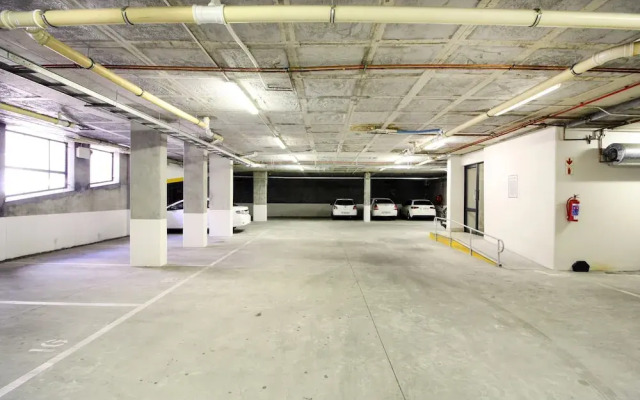 Harbour Square