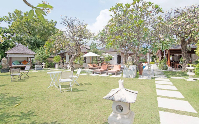 ZEN Rooms Lovina sea shores